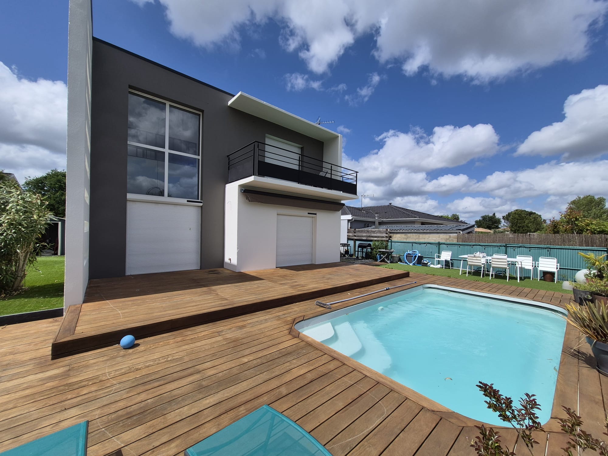 Façade rénovée au Haillan - vue 7